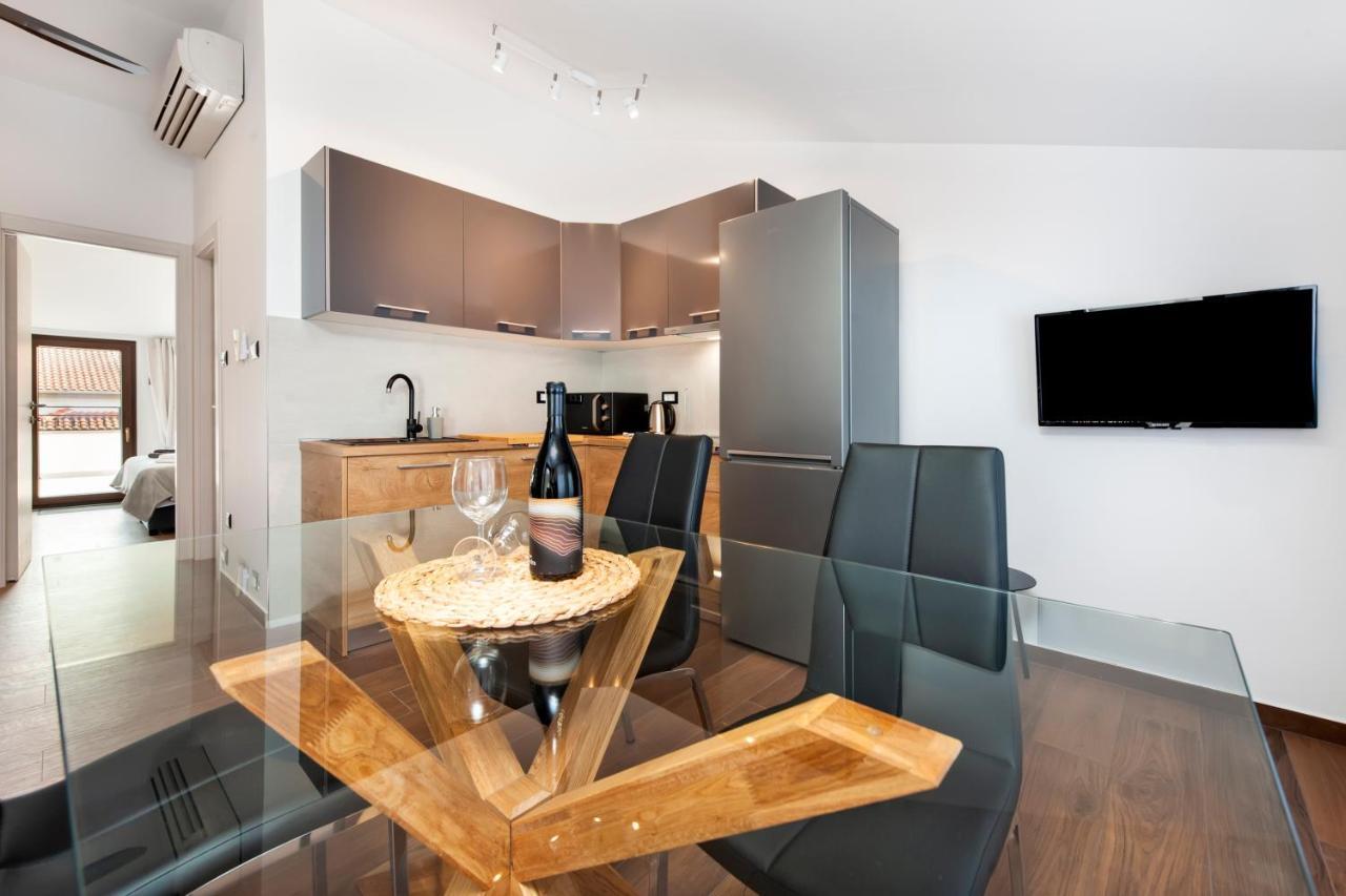 Sanja-new Renovated Apartment *